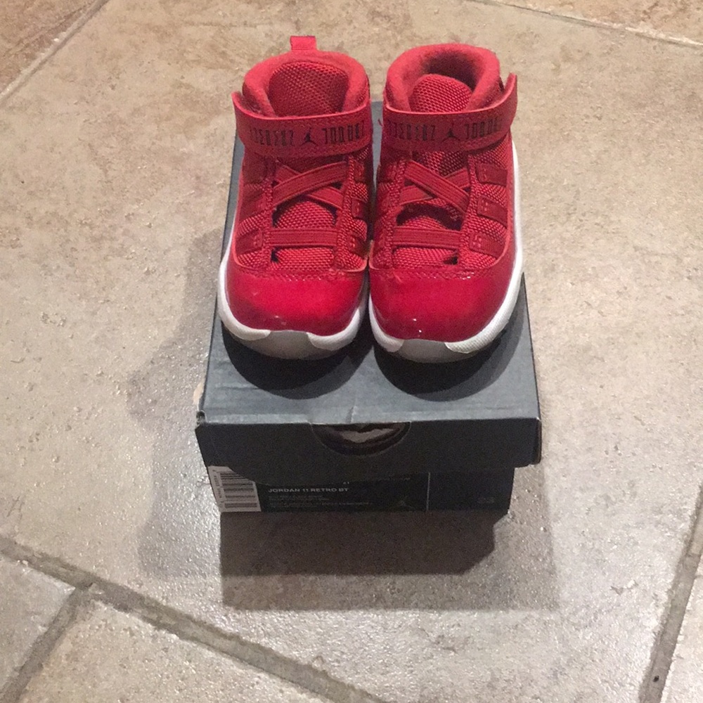 Jordan Retro 11